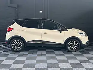 Used 2015 Renault Captur Dynamique S Nav Diamond Black - Interior and Exterior details 3