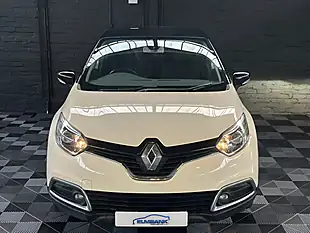 Used 2015 Renault Captur Dynamique S Nav Diamond Black - Interior and Exterior details 7