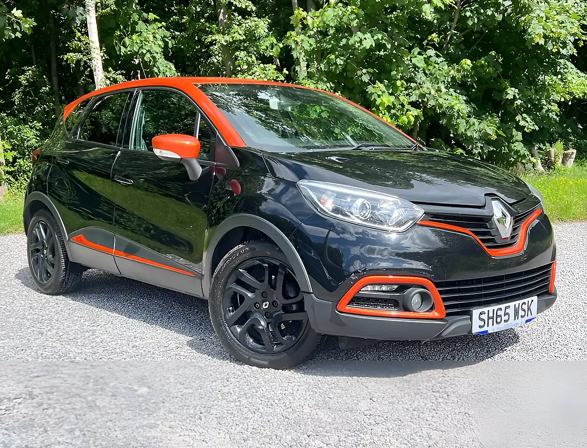 Used 2015 Renault Captur Dynamique S Nav Diamond Black - Front View