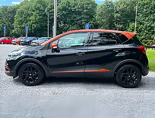 Used 2015 Renault Captur Dynamique S Nav Diamond Black - Interior and Exterior details 6