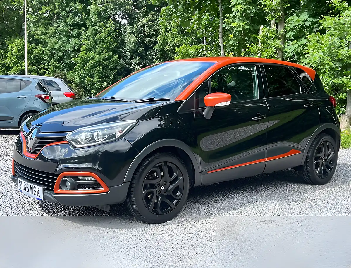 Used 2015 Renault Captur Dynamique S Nav Diamond Black - Interior and Exterior details 7