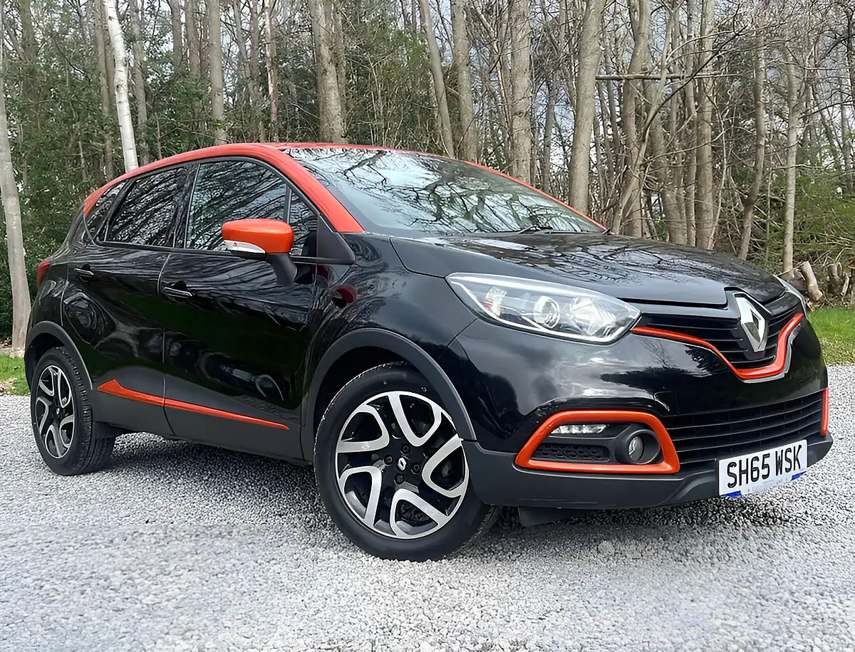 Used 2015 Renault Captur Dynamique S Nav Diamond Black - Front View