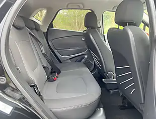 Used 2015 Renault Captur Dynamique S Nav Diamond Black - Interior and Exterior details 15