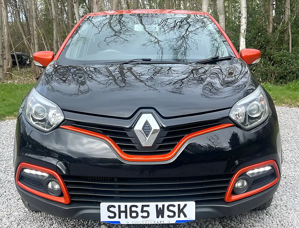 Used 2015 Renault Captur Dynamique S Nav Diamond Black - Interior and Exterior details 7
