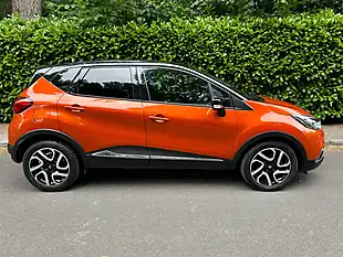 Used 2015 Renault Captur Dynamique S Nav Orange - Interior and Exterior details 6