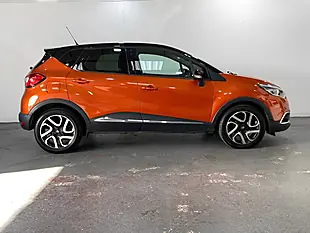 Used 2015 Renault Captur Dynamique S Nav Orange - Interior and Exterior details 5