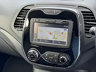 Used 2015 Renault Captur Dynamique S Nav Silver - Interior and Exterior details 19