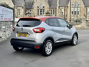 Used 2015 Renault Captur Dynamique S Nav Silver - Interior and Exterior details 5