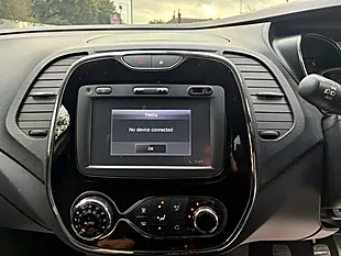 Used 2015 Renault Captur Dynamique S Nav White - Interior and Exterior details 14