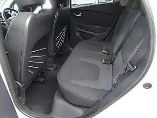 Used 2015 Renault Captur Dynamique S Nav White - Interior and Exterior details 11