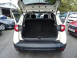 Used 2015 Renault Captur Dynamique S Nav White - Interior and Exterior details 13