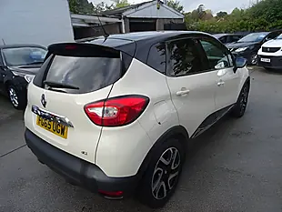 Used 2015 Renault Captur Dynamique S Nav White - Interior and Exterior details 6