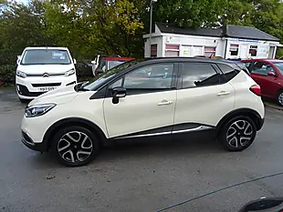 Used 2015 Renault Captur Dynamique S Nav White - Interior and Exterior details 7