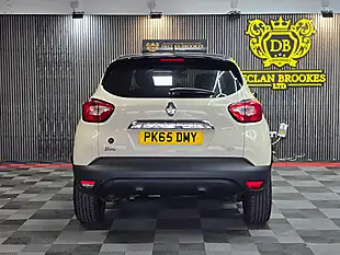 Used 2015 Renault Captur Dynamique S Nav White - Interior and Exterior details 4