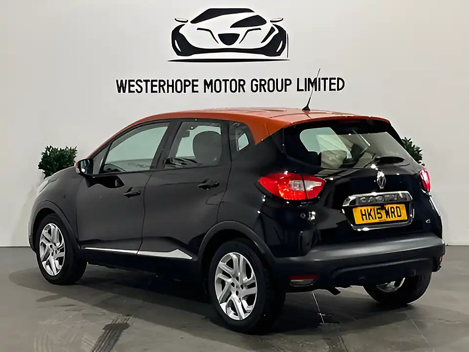 Used 2015 Renault Captur Energy Dynamique Medianav Black - Interior and Exterior details 13