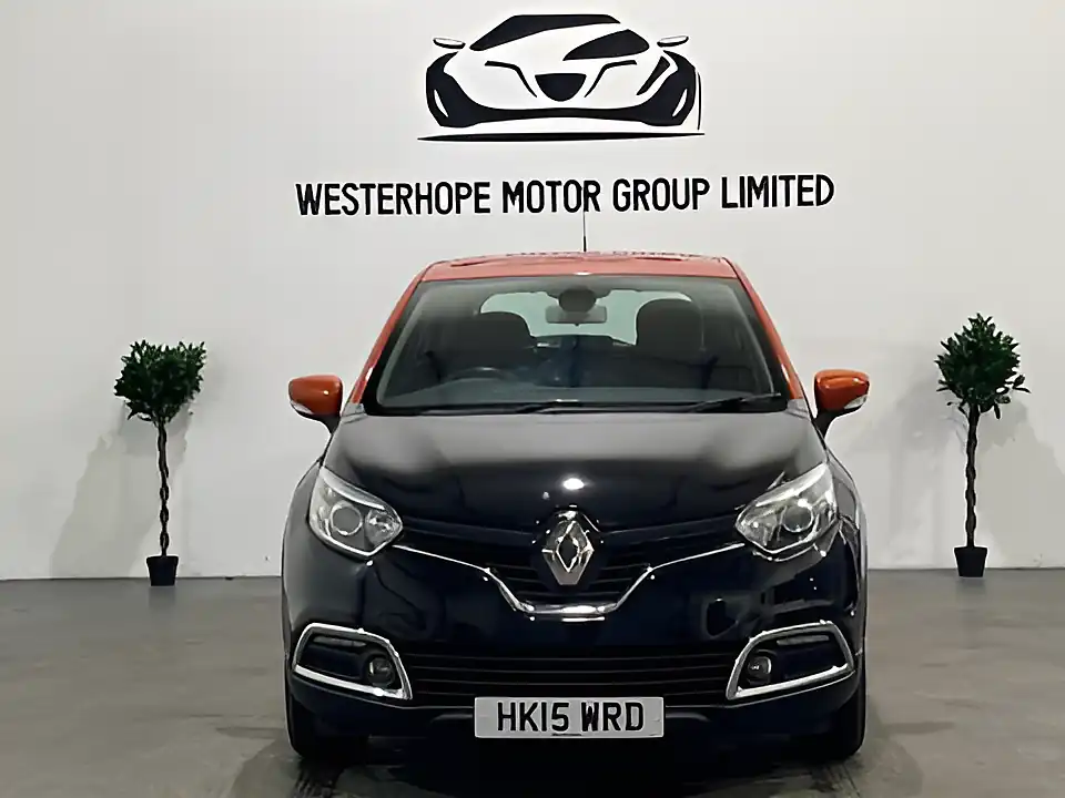 Used 2015 Renault Captur Energy Dynamique Medianav Black - Interior and Exterior details 8
