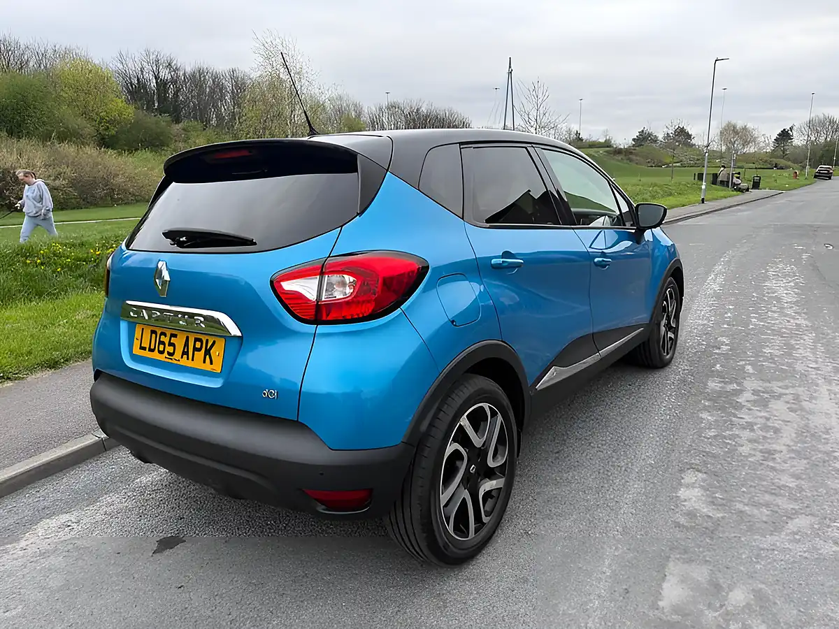 Used 2015 Renault Captur Energy Dynamique S Nav Blue - Interior and Exterior details 2