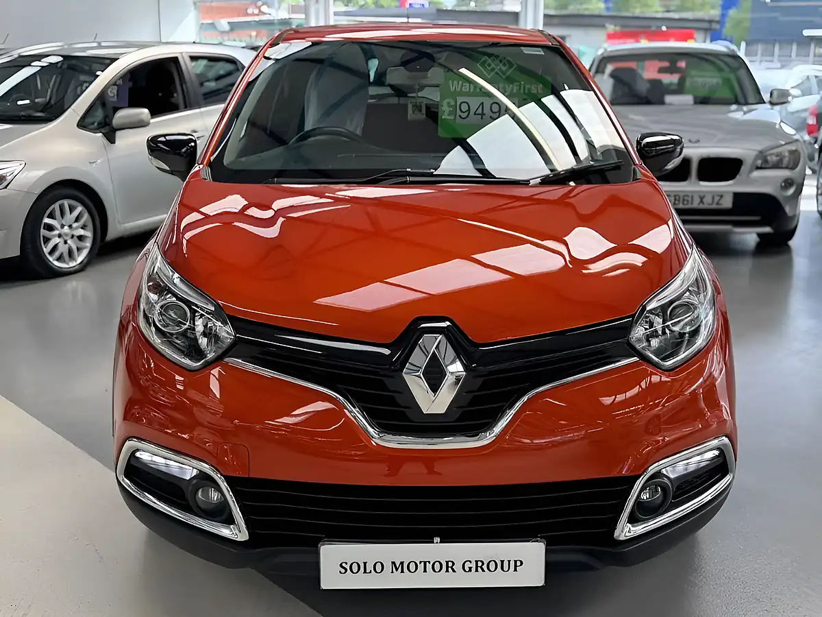Used 2015 Renault Captur Energy Dynamique S Nav Orange - Interior and Exterior details 6