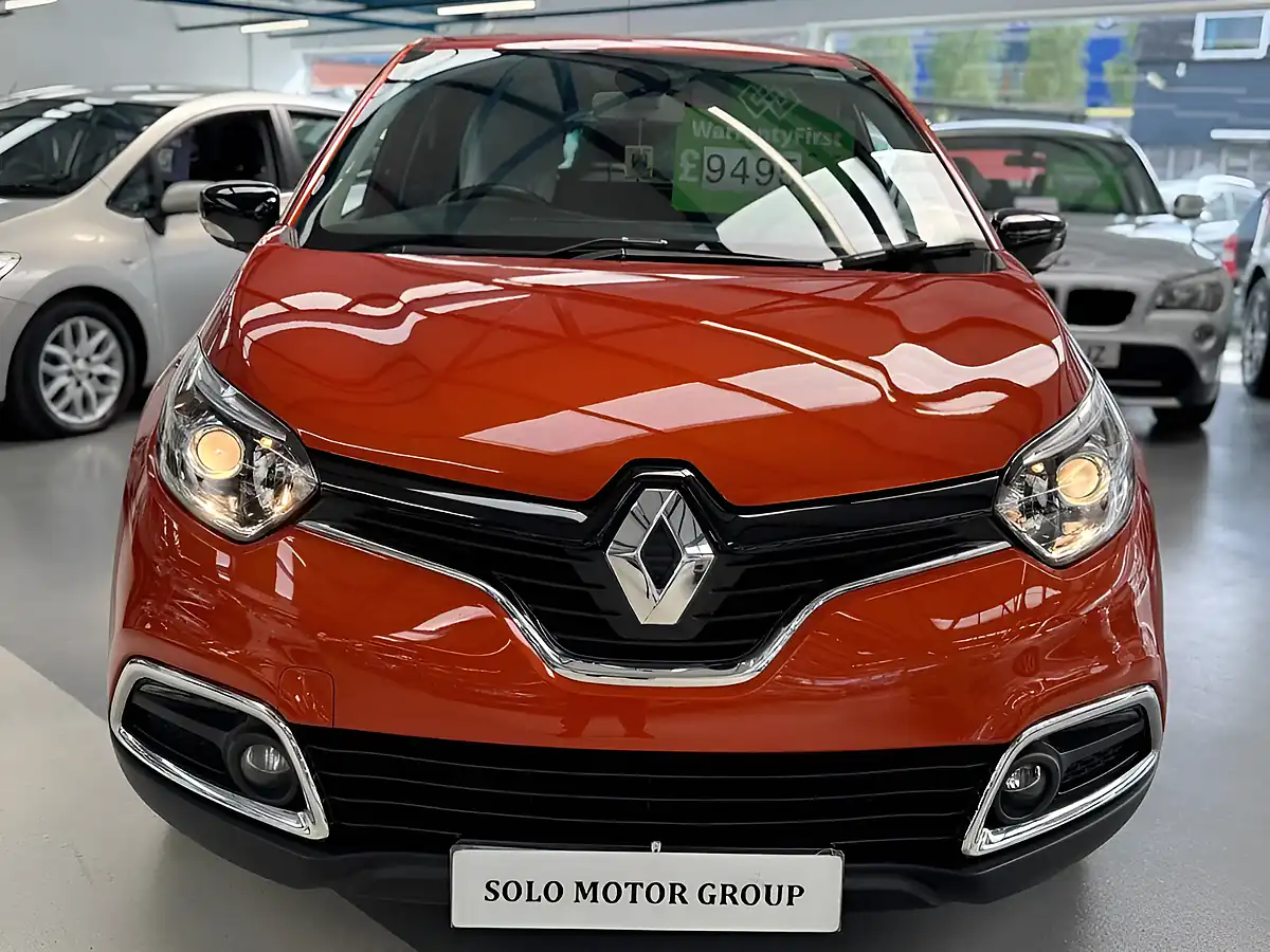 Used 2015 Renault Captur Energy Dynamique S Nav Orange - Interior and Exterior details 7