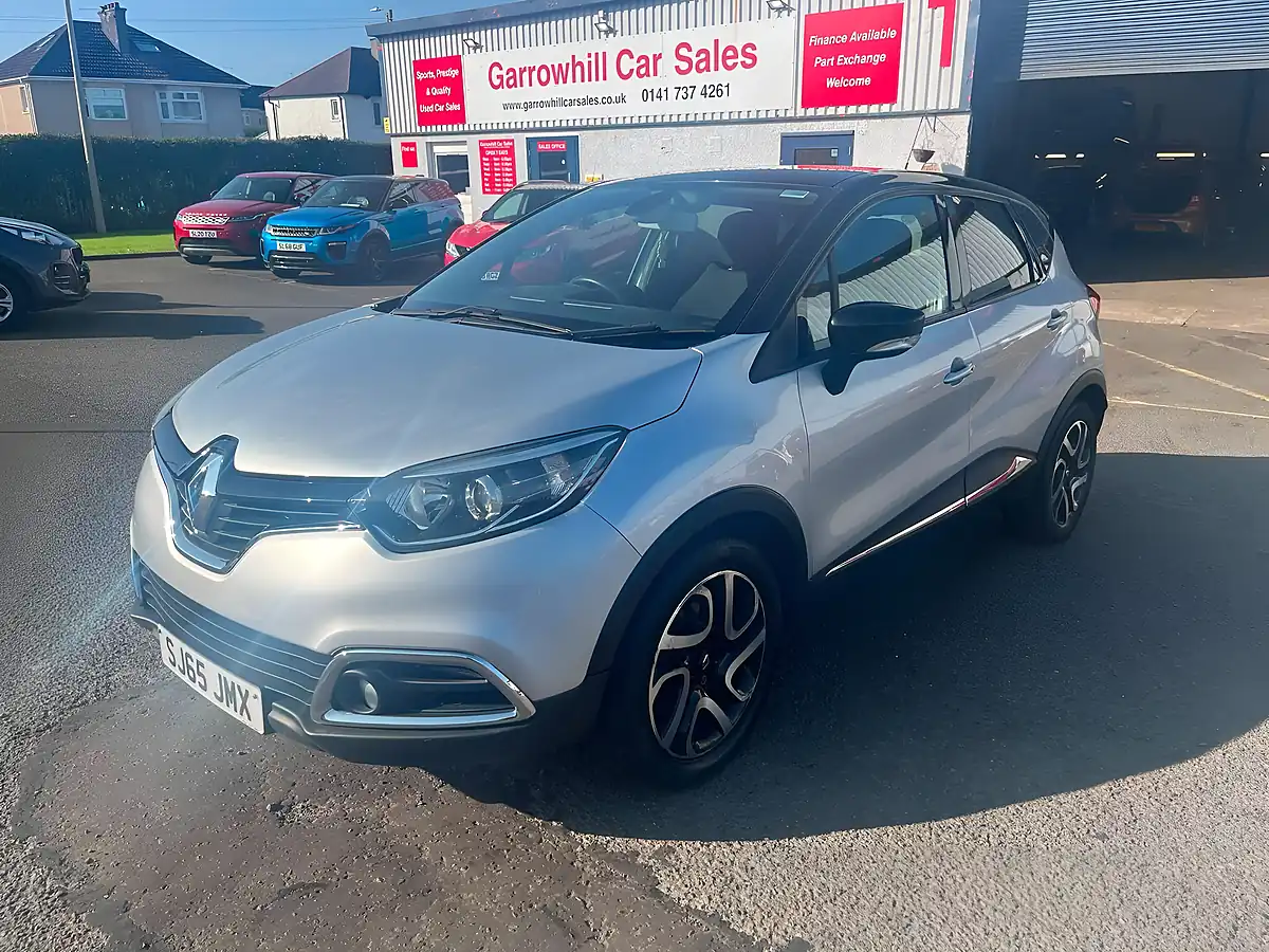 Used 2015 Renault Captur Energy Dynamique S Nav Silver - Front View