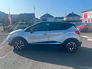 Used 2015 Renault Captur Energy Dynamique S Nav Silver - Interior and Exterior details 8