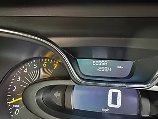 Used 2015 Renault Captur Expression + Blue - Interior and Exterior details 18