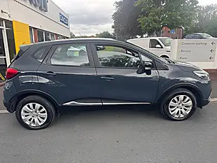 Used 2015 Renault Captur Expression + Blue - Interior and Exterior details 5