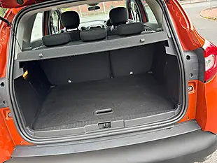 Used 2015 Renault Captur Expression + Orange - Interior and Exterior details 13