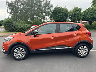 Used 2015 Renault Captur Expression + Orange - Interior and Exterior details 8