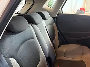 Used 2015 Renault Captur Expression+ White - Interior and Exterior details 12