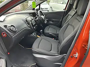 Used 2015 Renault Captur - Interior and Exterior details 15