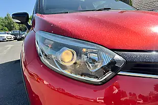 Used 2015 Renault Captur Signature Nav Red - Interior and Exterior details 9