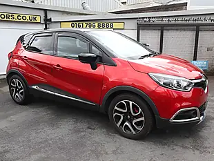 Used 2015 Renault Captur Signature Nav Red - Interior and Exterior details 13