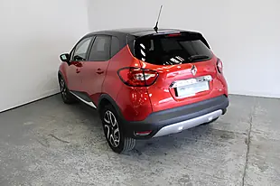 Used 2015 Renault Captur Signature Nav Red - Interior and Exterior details 5