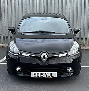 Used 2015 Renault Clio Dynamique Media Nav Black - Interior and Exterior details 3