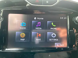 Used 2015 Renault Clio Dynamique Medianav Black - Interior and Exterior details 16
