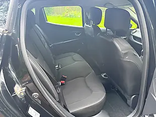 Used 2015 Renault Clio Dynamique Medianav Black - Interior and Exterior details 10