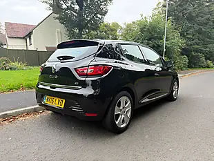 Used 2015 Renault Clio Dynamique Medianav Black - Interior and Exterior details 3