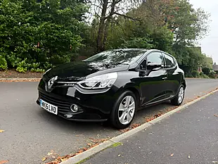 Used 2015 Renault Clio Dynamique Medianav Black - Interior and Exterior details 7