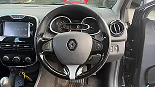 Used 2015 Renault Clio Dynamique Medianav Black - Interior and Exterior details 11