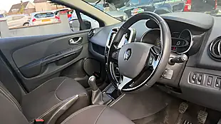 Used 2015 Renault Clio Dynamique Medianav Black - Interior and Exterior details 13