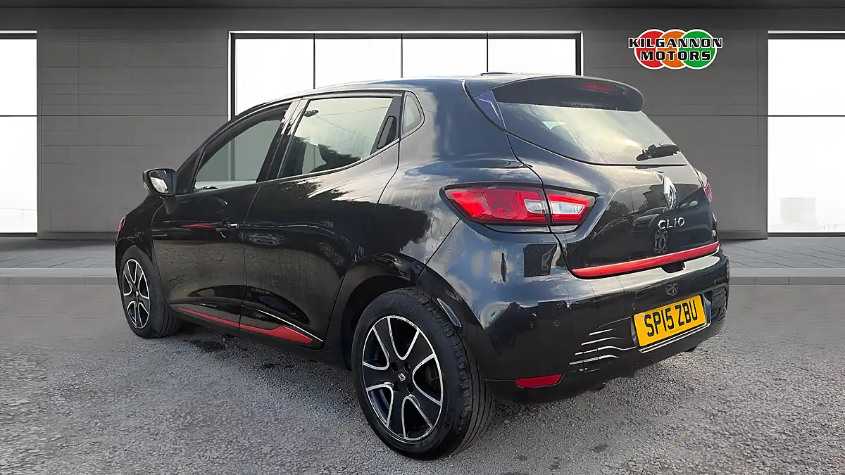 Used 2015 Renault Clio Dynamique Medianav Black - Interior and Exterior details 2