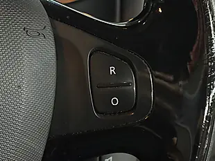 Used 2015 Renault Clio Dynamique Medianav Red - Interior and Exterior details 15