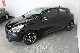 Used 2015 Renault Clio Dynamique Nav Black - Interior and Exterior details 4