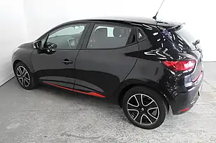 Used 2015 Renault Clio Dynamique Nav Black - Interior and Exterior details 7