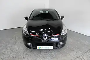Used 2015 Renault Clio Dynamique Nav Black - Interior and Exterior details 9