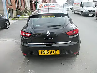 Used 2015 Renault Clio Dynamique Nav Black - Interior and Exterior details 3