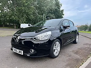Used 2015 Renault Clio Dynamique Nav Black - Interior and Exterior details 6