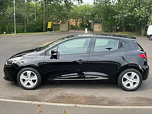 Used 2015 Renault Clio Dynamique Nav Black - Interior and Exterior details 8