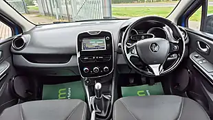 Used 2015 Renault Clio Dynamique Nav French Blue - Interior and Exterior details 9